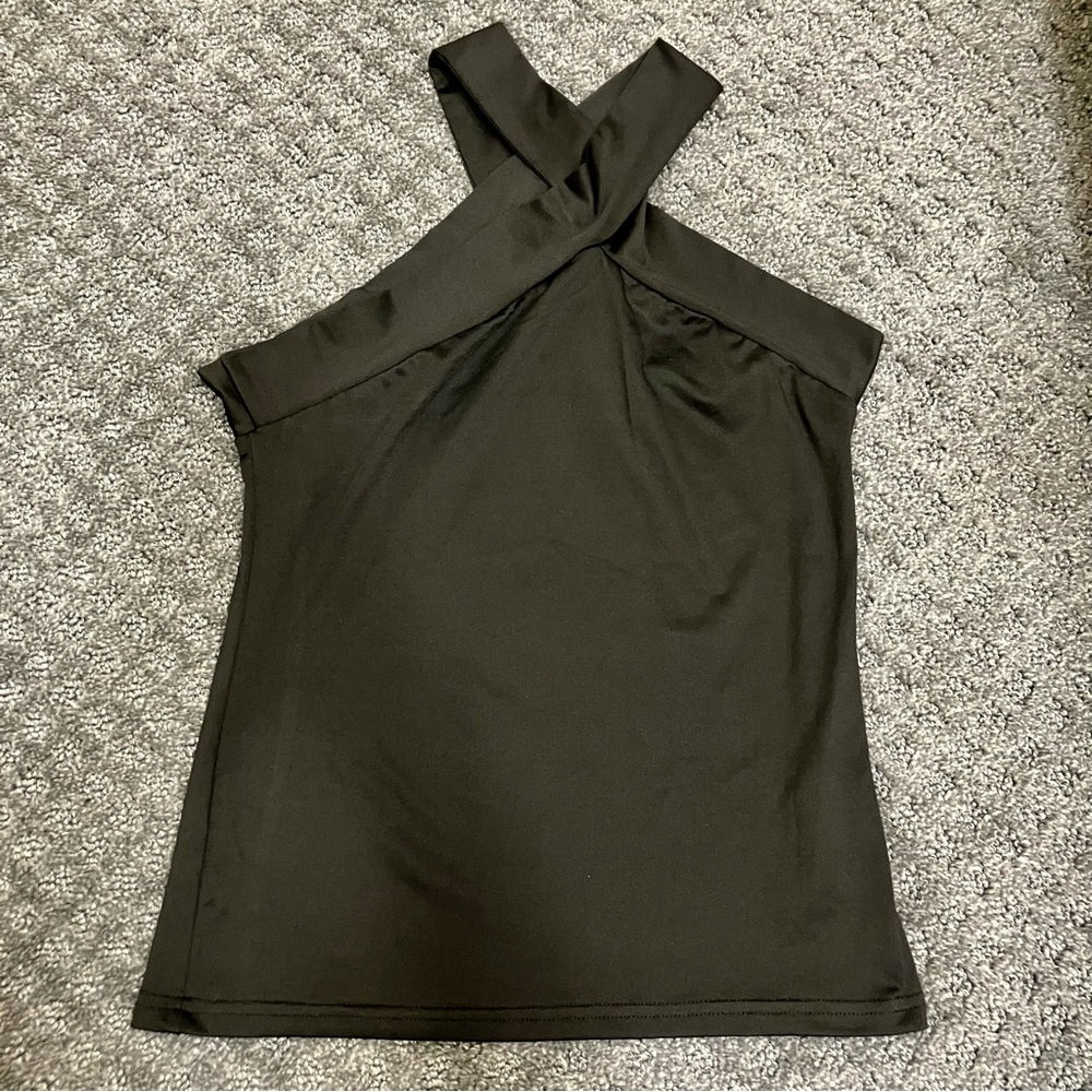 Chic Black Women's Cross-Strap Tank Halter Top